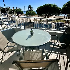 https://roses-apartments-sea-view.topcostabravahotels.com